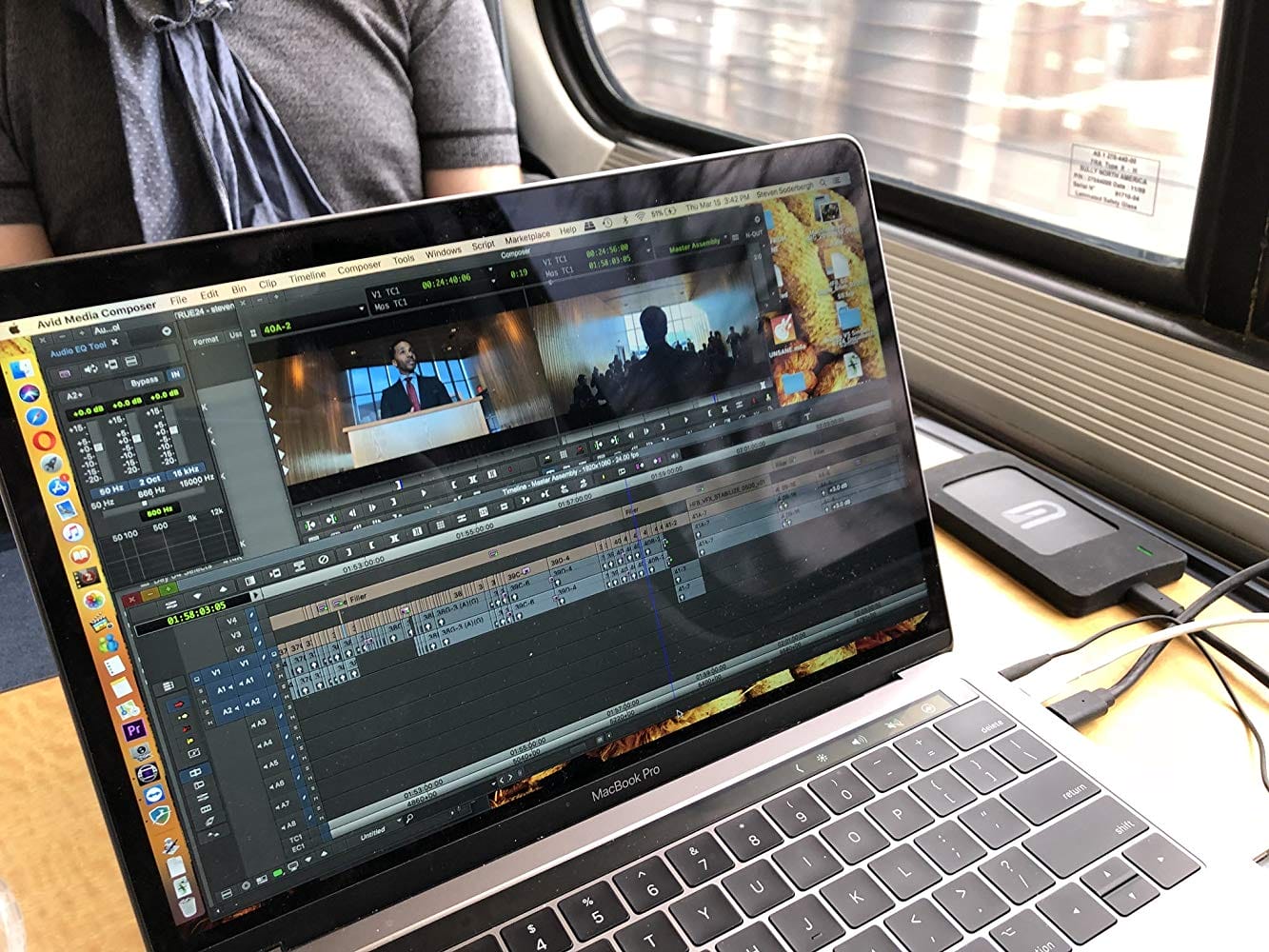 High Flying Bird (2019)