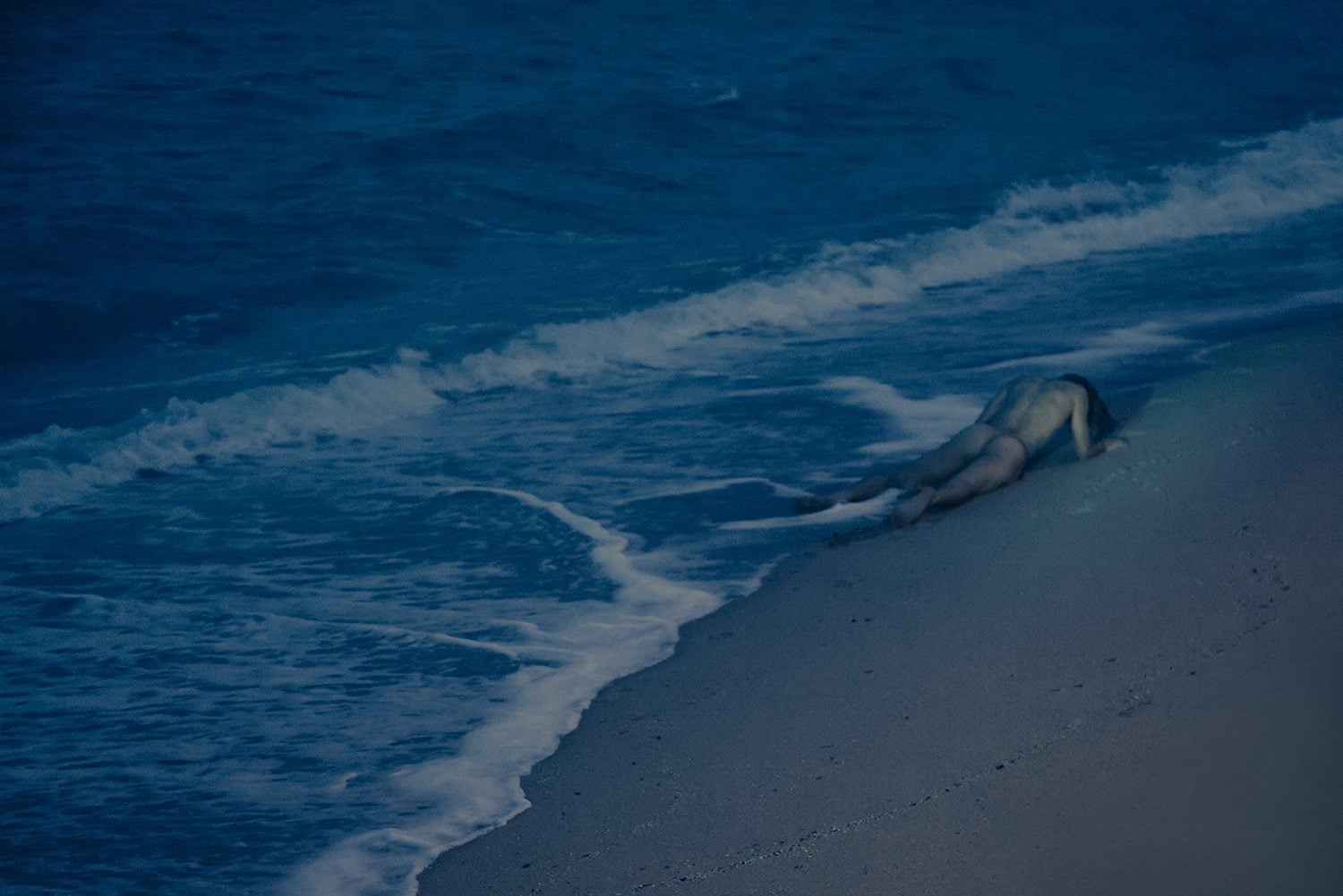 Au Tze Long ??? 'Yang 01' Hong Kong, 2017_Courtesy of Blue Lotus Gallery