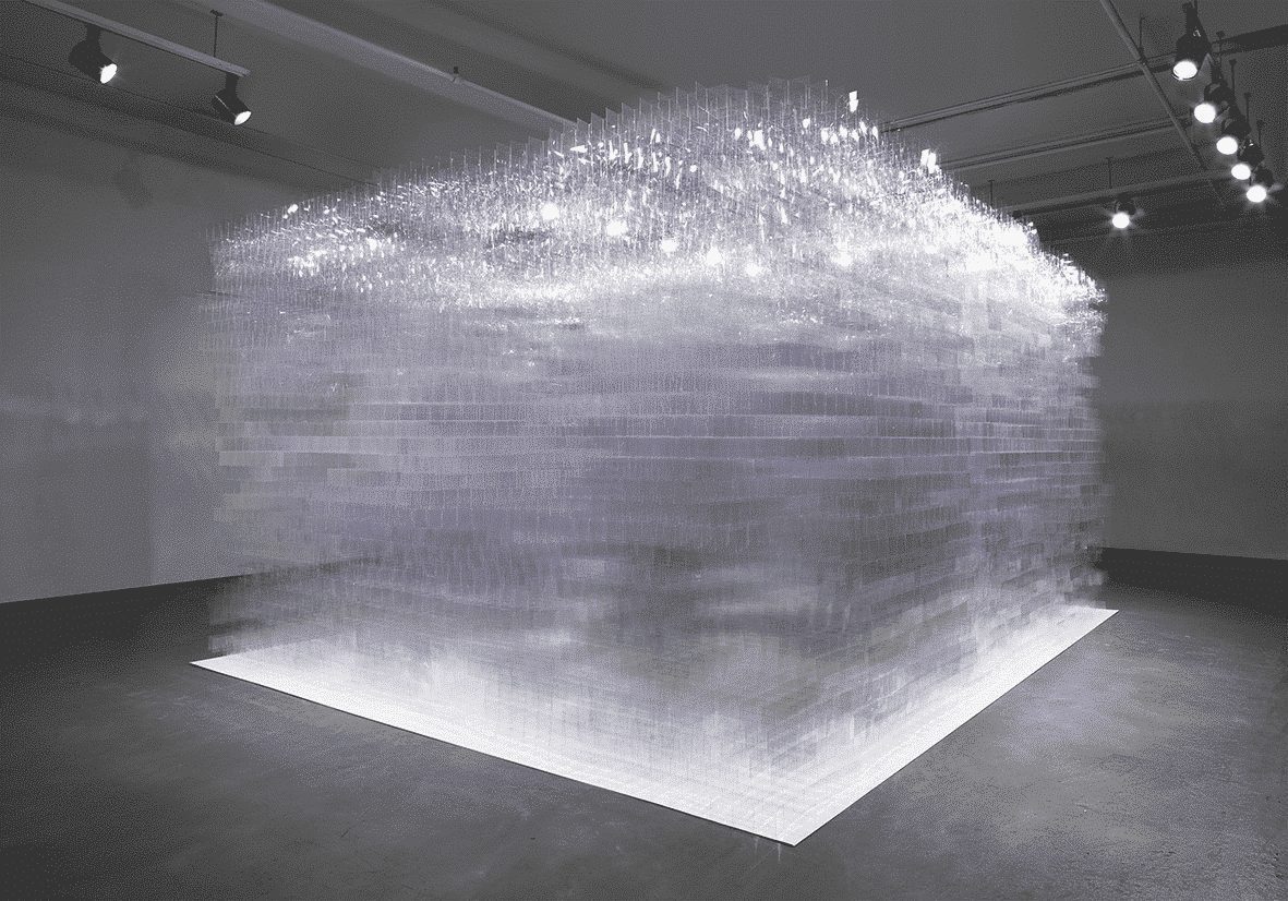 Tara Donovan, Stacked Grid, 2020 © Tara Donovan, courtesy Pace Gallery