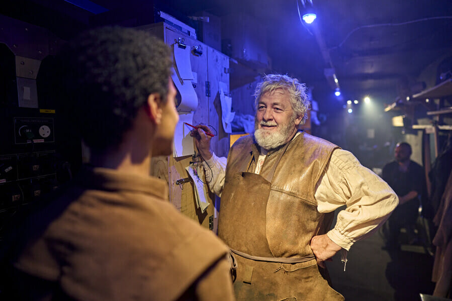 Hamnet Behind the scenes