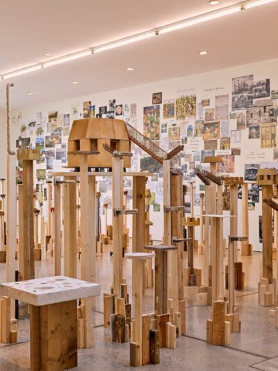 Vista de la exposición
»Tsuyoshi Tane: The Garden
House« © Vitra Design Museum
Foto: Mark Niedermann