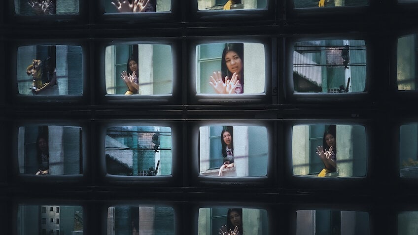 Eloá the Hostage Live on TV